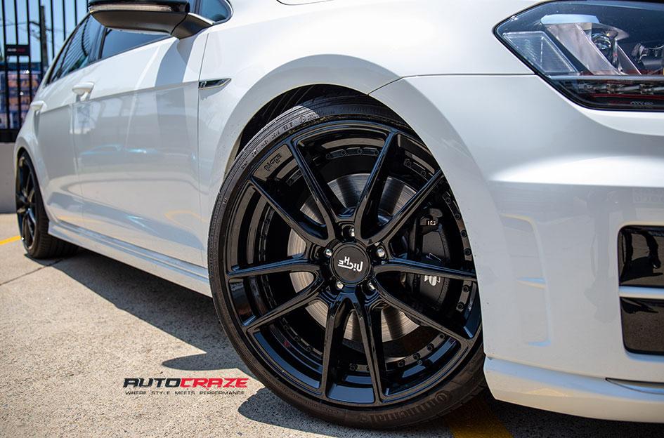 VOLKSWAGEN GOLF DFS GLOSS BLACK